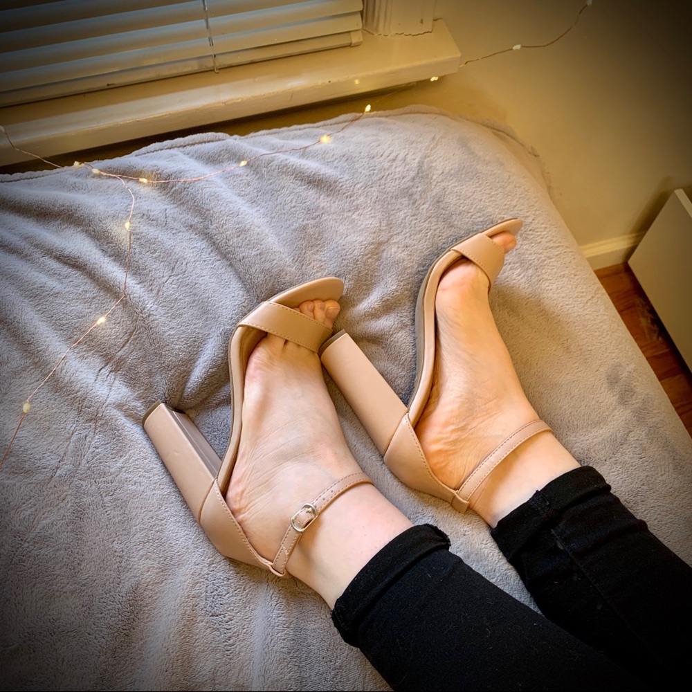 Brash Brand Nude Strap Heel Size 7.5